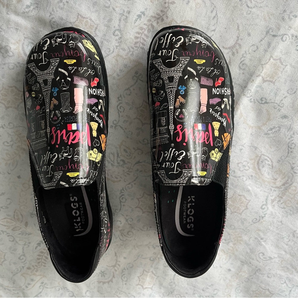 Klogs‎ Black and Pink Mules with Artistic Design